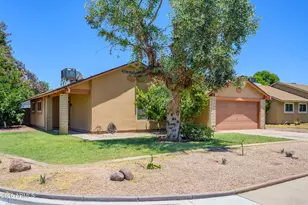 2340 W Ponderosa Ln, Phoenix, AZ 85023 - Photo 2