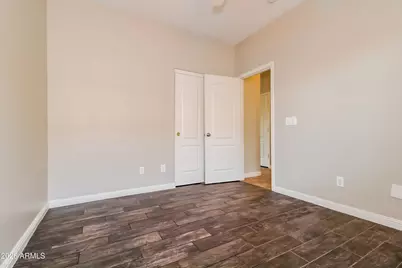 2427 S 101st Lane, Tolleson, AZ 85353 - Photo 10