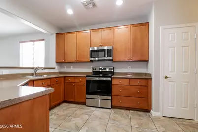 2427 S 101st Lane, Tolleson, AZ 85353 - Photo 4