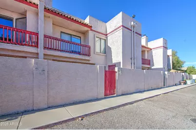 3001 E Grandview Road #8, Phoenix, AZ 85032 - Photo 2