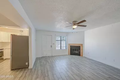 3001 E Grandview Road #8, Phoenix, AZ 85032 - Photo 8