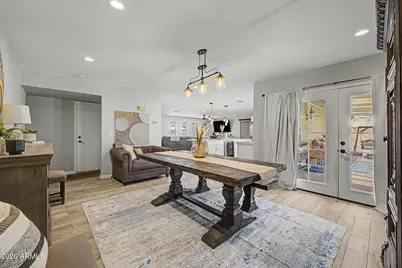2802 E Mission Lane, Phoenix, AZ 85028 - Photo 10