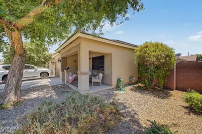 859 W Harvest Road, San Tan Valley, AZ 85140 - Photo 2