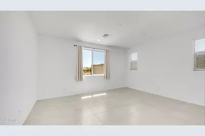 13303 W Eagle Feather Road, Peoria, AZ 85383 - Photo 12