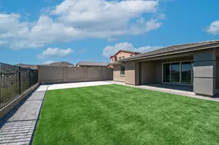 13303 W Eagle Feather Rd, Peoria, AZ 85383 - Photo 24
