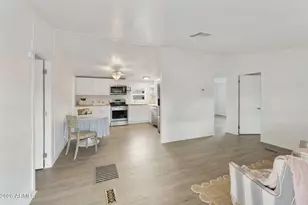 555 W Warner Rd, Chandler, AZ 85225 - Photo 8