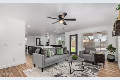 4233 E Raven Road, Phoenix, AZ 85044 - Photo 12