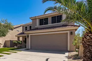 4233 E Raven Rd, Phoenix, AZ 85044 - Photo 2