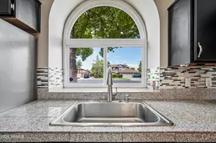 610 N Rosemont Cir, Mesa, AZ 85205 - Photo 24