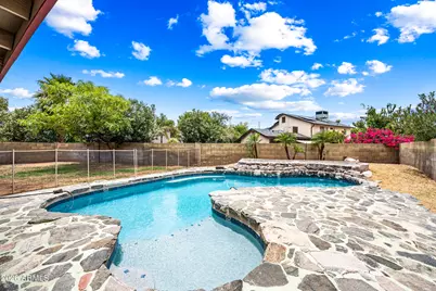 610 N Rosemont Circle, Mesa, AZ 85205 - Photo 10