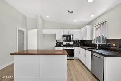 46007 W Amsterdam Road, Maricopa, AZ 85139 - Photo 12