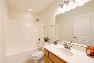 10032 W Devonshire Dr, Arizona City, AZ 85123 - Photo 10