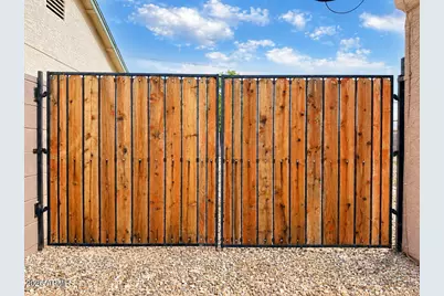 10032 W Devonshire Drive, Arizona City, AZ 85123 - Photo 14