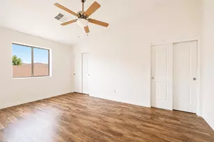 10032 W Devonshire Dr, Arizona City, AZ 85123 - Photo 6