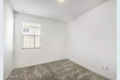 15584 W Miami Street, Goodyear, AZ 85338 - Photo 14