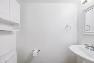 9831 S 48th Way, Phoenix, AZ 85044 - Photo 2