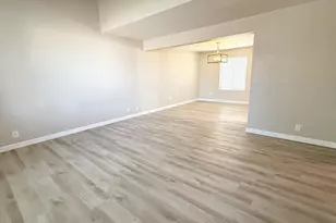1529 E Edgewater Dr, Tempe, AZ 85283 - Photo 8