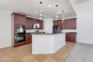 8809 S 10th Dr, Phoenix, AZ 85041 - Photo 8