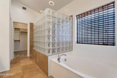 8809 S 10th Drive, Phoenix, AZ 85041 - Photo 22