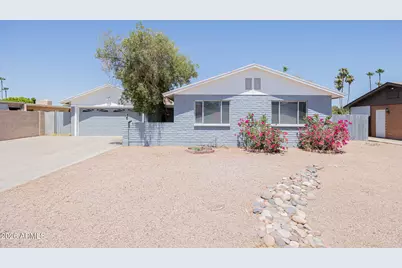 4704 S La Rosa Drive, Tempe, AZ 85282 - Photo 2