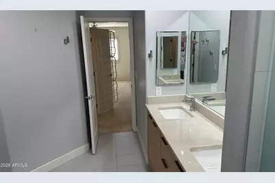 4301 N 21st Street #30, Phoenix, AZ 85016 - Photo 28