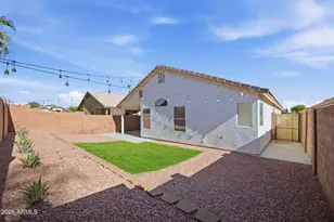 2712 E Anderson Dr, Phoenix, AZ 85032 - Photo 24