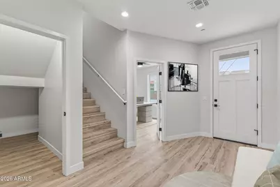 2601 E Clarendon Avenue #13, Phoenix, AZ 85016 - Photo 6