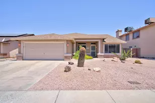 4132 W Whispering Wind Dr, Glendale, AZ 85310 - Photo 4