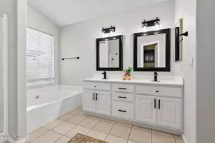 4132 W Whispering Wind Dr, Glendale, AZ 85310 - Photo 26
