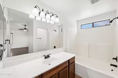 11217 W Rio Vista Lane, Avondale, AZ 85323 - Photo 10
