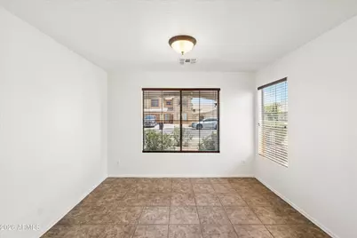 11217 W Rio Vista Lane, Avondale, AZ 85323 - Photo 6