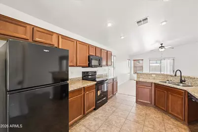 11217 W Rio Vista Lane, Avondale, AZ 85323 - Photo 8