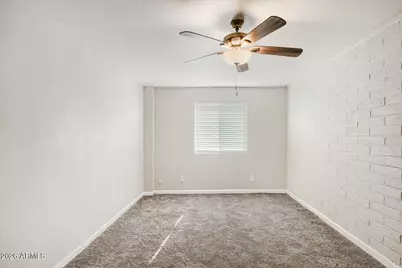18237 N 34th Drive, Phoenix, AZ 85053 - Photo 8