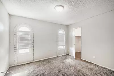 18237 N 34th Drive, Phoenix, AZ 85053 - Photo 14