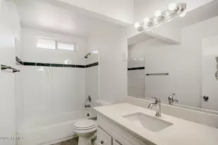18237 N 34th Dr, Phoenix, AZ 85053 - Photo 16