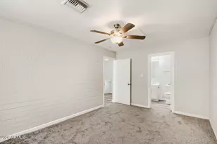 18237 N 34th Dr, Phoenix, AZ 85053 - Photo 10