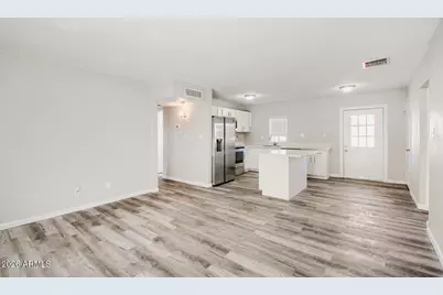 18237 N 34th Drive, Phoenix, AZ 85053 - Photo 4