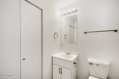 18237 N 34th Drive, Phoenix, AZ 85053 - Photo 12