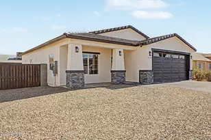 9399 W Concordia Dr, Arizona City, AZ 85123 - Photo 4