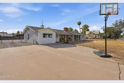 1051 N Grand --, Mesa, AZ 85201 - Photo 4