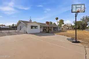 1051 N Grand, Mesa, AZ 85201 - Photo 4