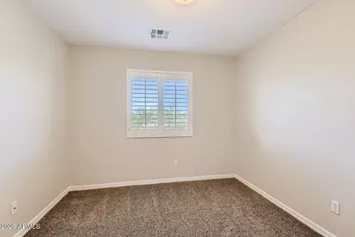 17456 W Mauna Loa Lane, Surprise, AZ 85388 - Photo 8