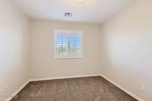 17456 W Mauna Loa Ln, Surprise, AZ 85388 - Photo 8