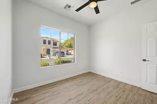 5207 W Paradise Dr, Glendale, AZ 85304 - Photo 18
