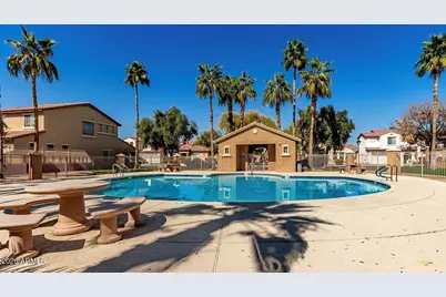 5207 W Paradise Drive, Glendale, AZ 85304 - Photo 40