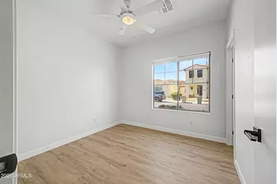 5207 W Paradise Drive, Glendale, AZ 85304 - Photo 20