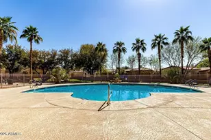 5207 W Paradise Dr, Glendale, AZ 85304 - Photo 42
