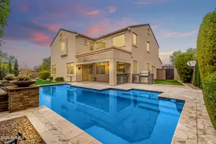 23111 N 40th Way, Phoenix, AZ 85050 - Photo 2