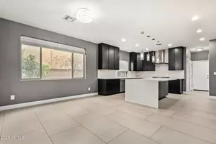 23111 N 40th Way, Phoenix, AZ 85050 - Photo 8