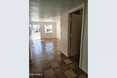 2560 S Yavapai Road #2, Apache Junction, AZ 85119 - Photo 6
